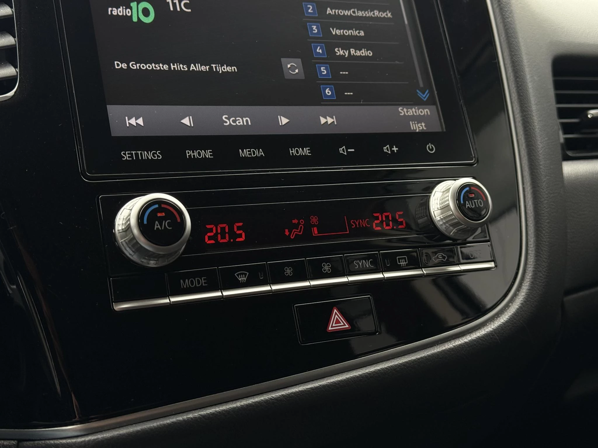 Hoofdafbeelding Mitsubishi Outlander