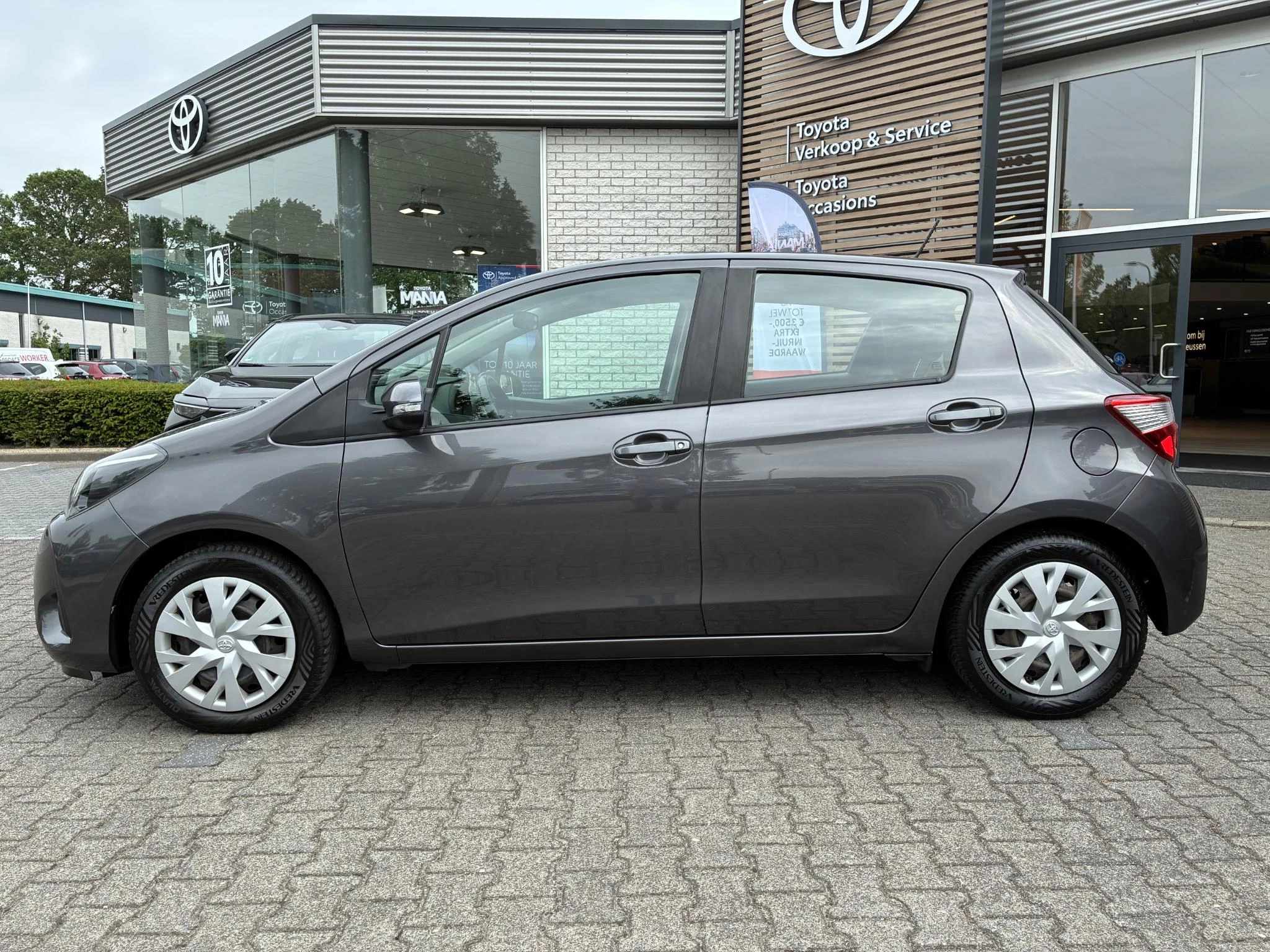 Hoofdafbeelding Toyota Yaris