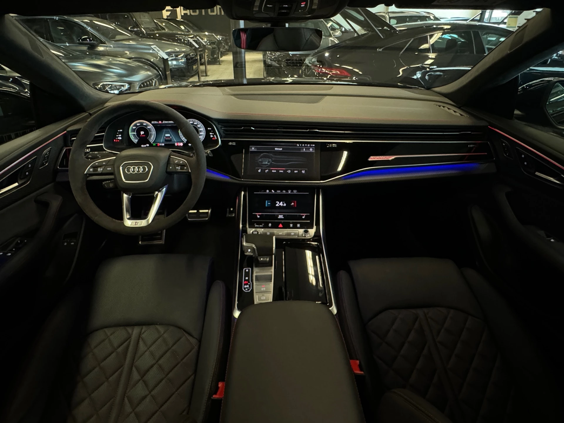 Hoofdafbeelding Audi Q8