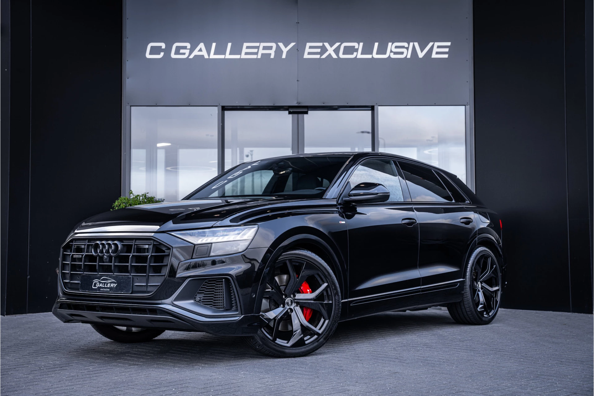 Hoofdafbeelding Audi Q8