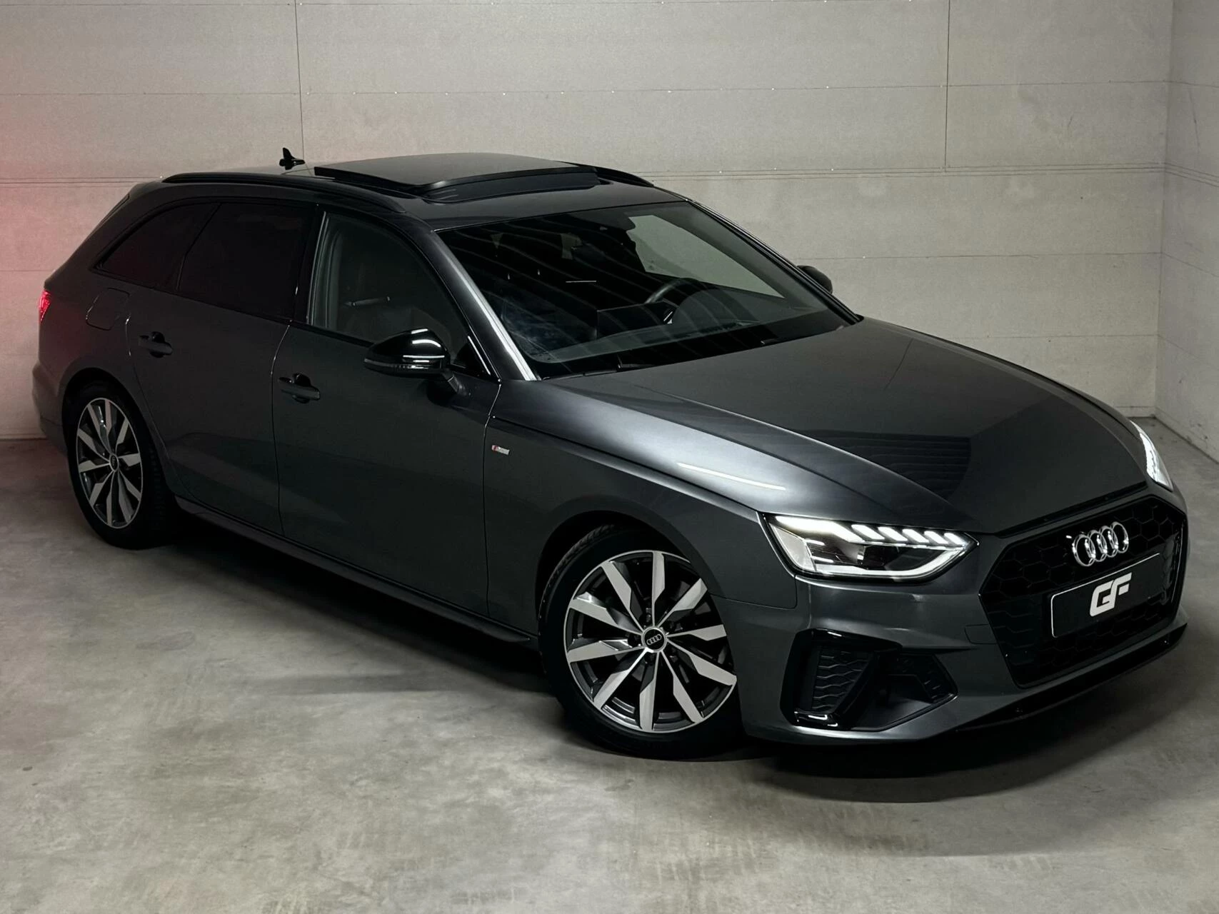 Hoofdafbeelding Audi A4