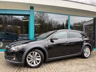 Hoofdafbeelding Opel Insignia Opel Insignia 1.6 Turbo 170pk SPORT Navi, Xenon, Cruise, 18Inch, PDC