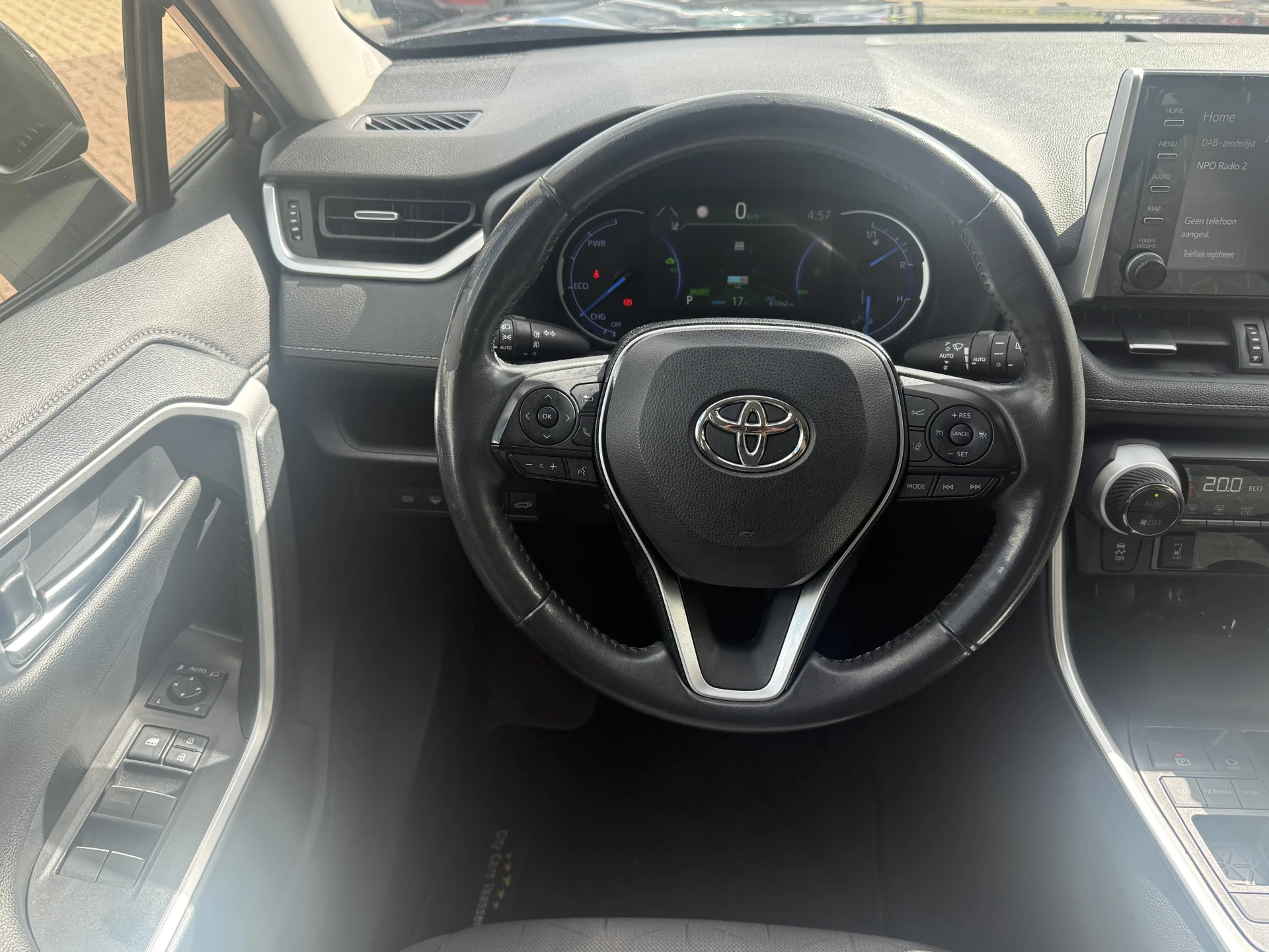 Hoofdafbeelding Toyota RAV4