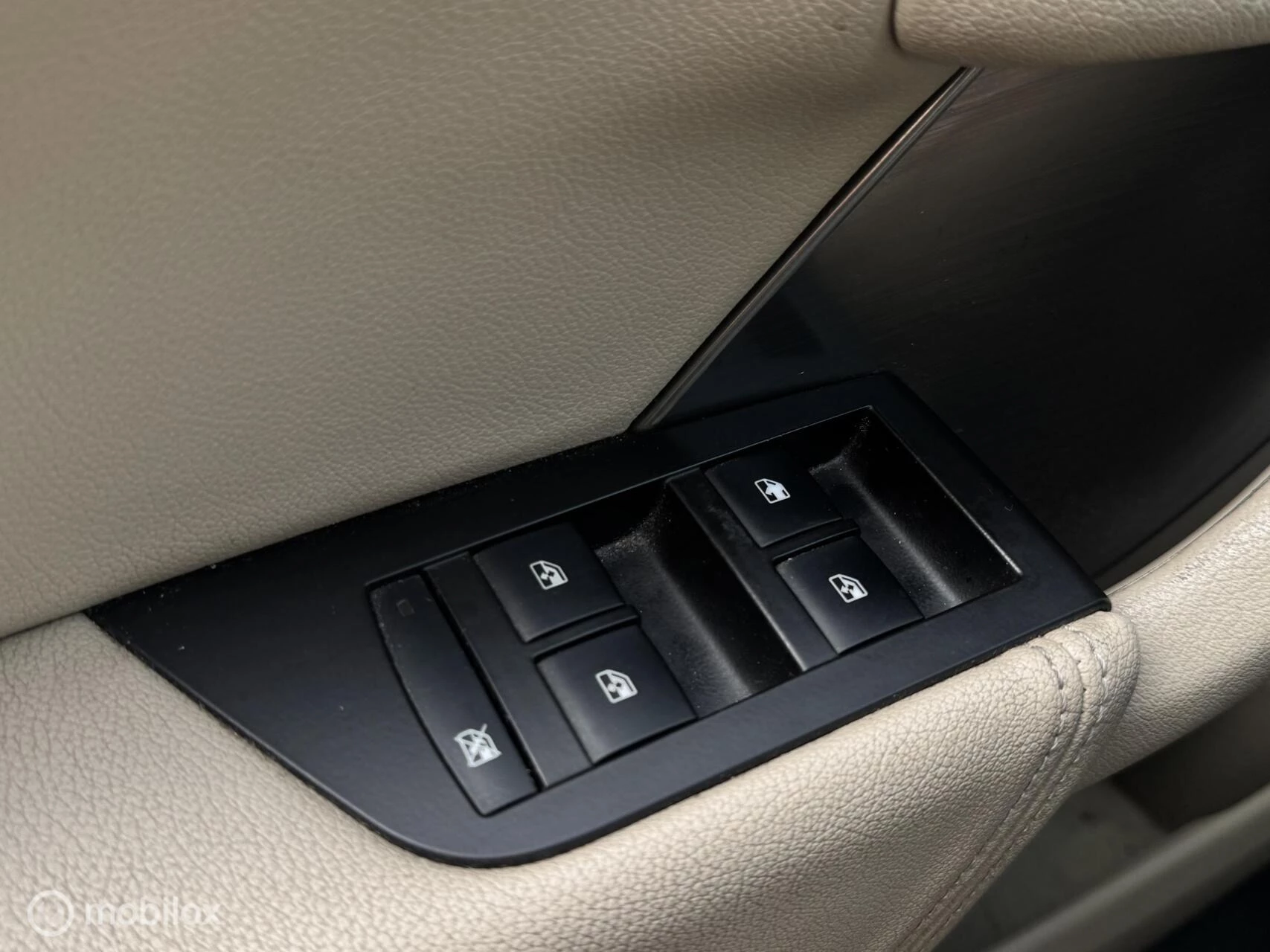 Hoofdafbeelding Saab 9-5