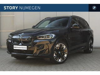 BMW iX3 High Executive / Trekhaak / Laserlight / Sportstoelen / Comfort Access / Adaptief M Onderstel / Parking Assistant Plus / Stuurverwarming