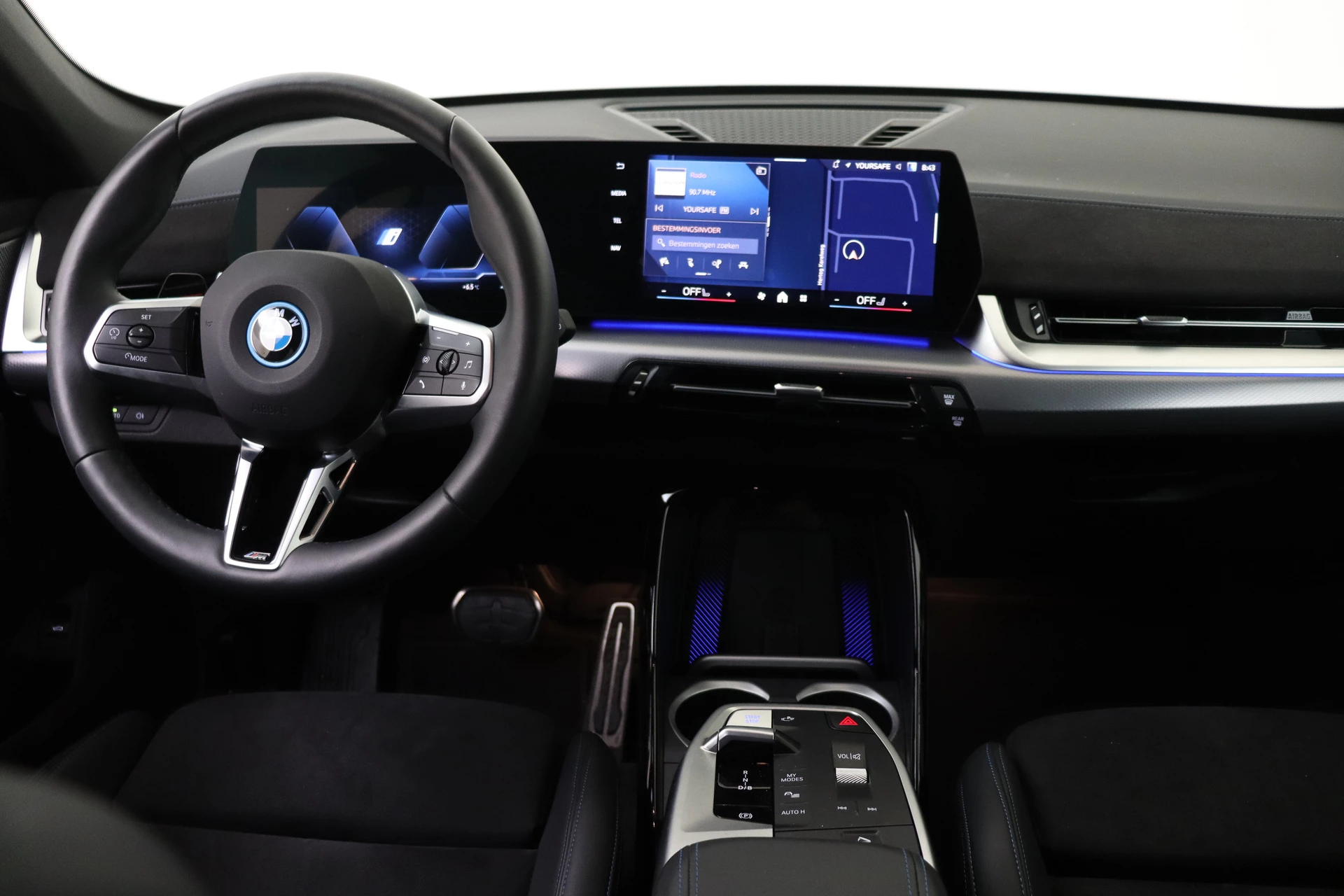 Hoofdafbeelding BMW iX1