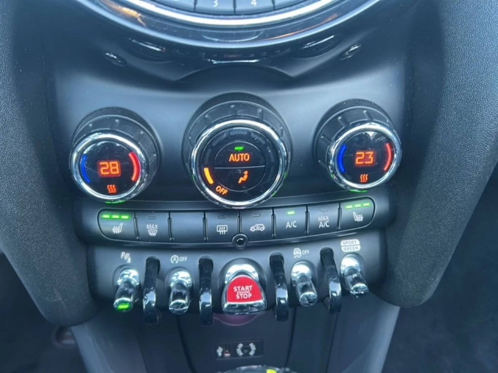 Hoofdafbeelding MINI Cooper Cabrio