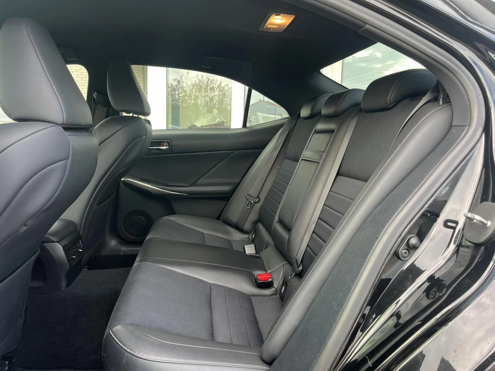 Hoofdafbeelding Lexus IS