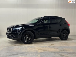 Hoofdafbeelding Volvo XC40 Volvo XC40 1.5 T2 Momentum Core | CARPLAY | ESC | PARK ASSISTANT