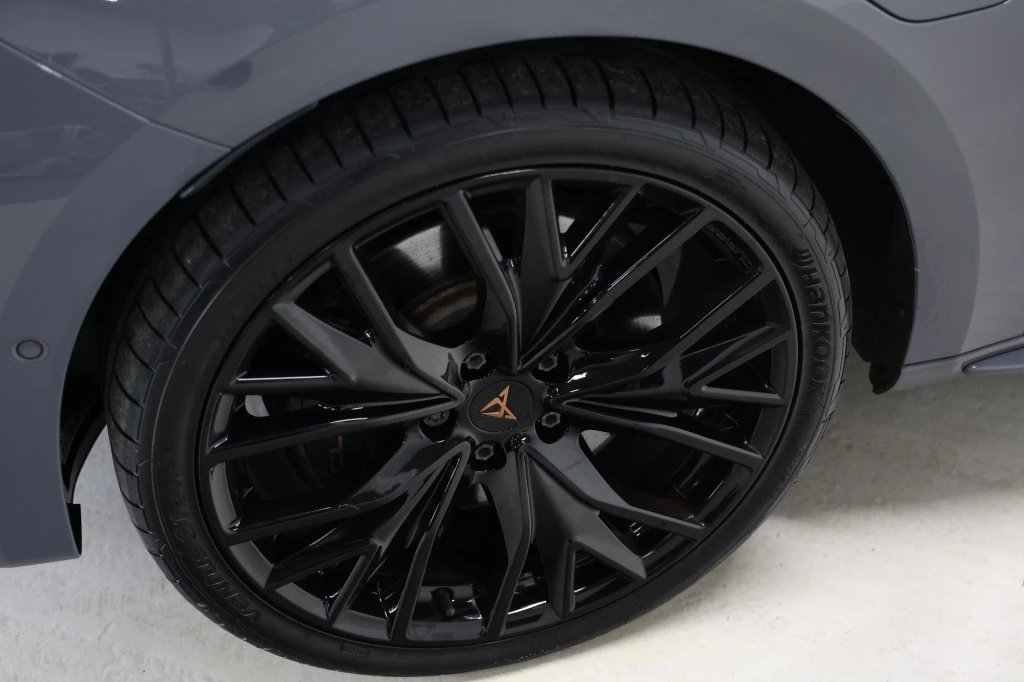 Hoofdafbeelding CUPRA Leon Sportstourer