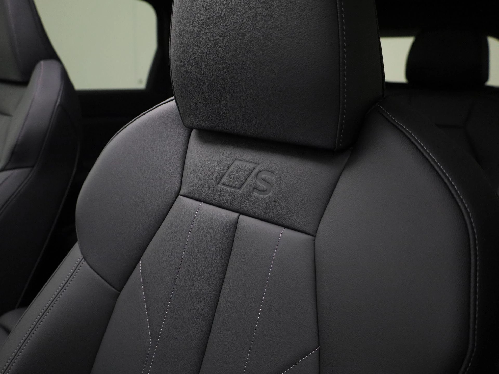 Hoofdafbeelding Audi Q6 e-tron