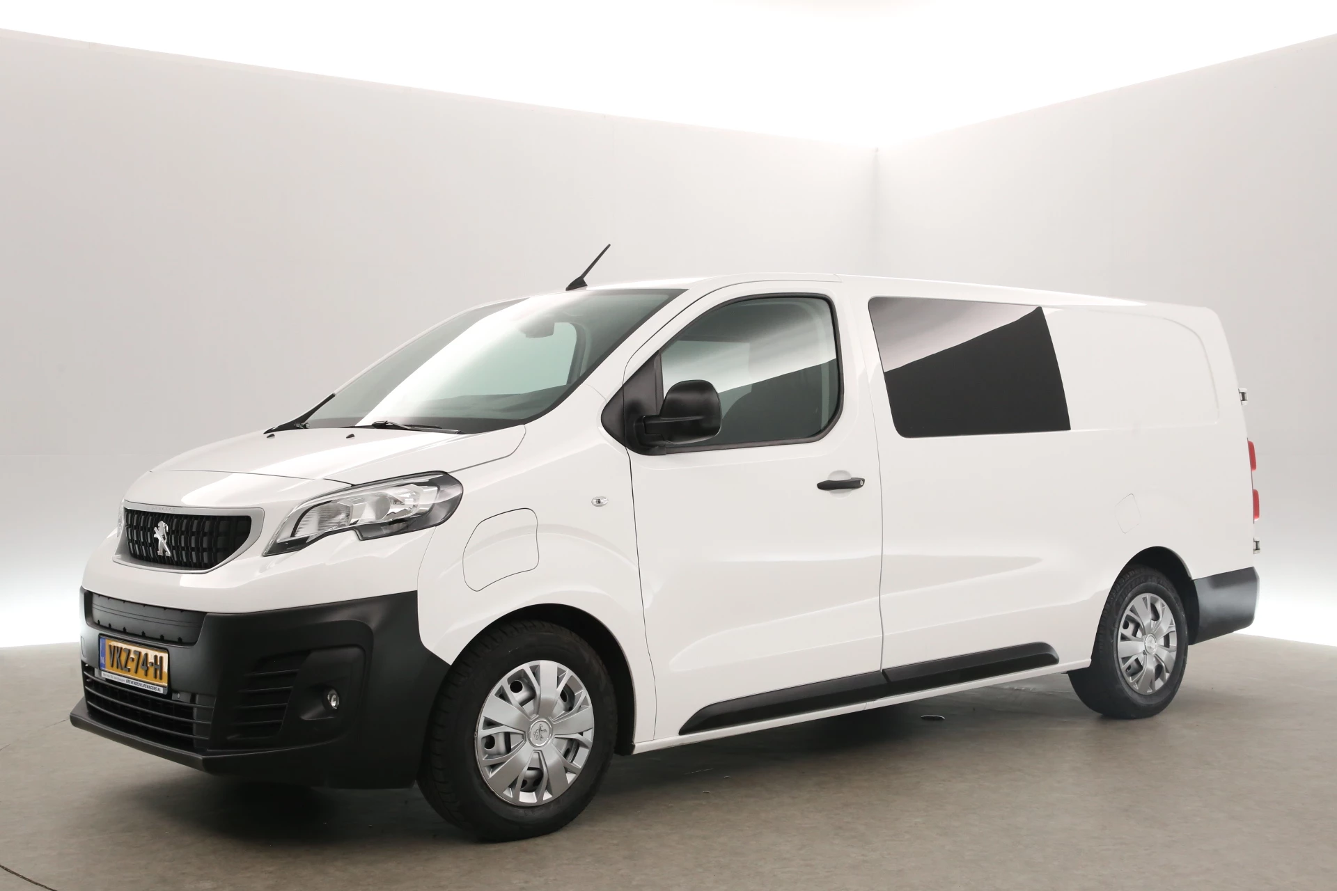 Hoofdafbeelding Peugeot e-Expert