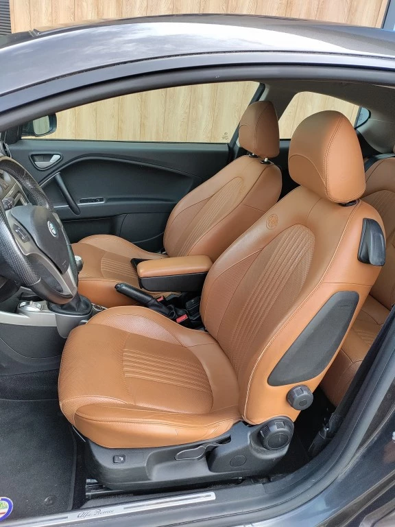 Hoofdafbeelding Alfa Romeo MiTo