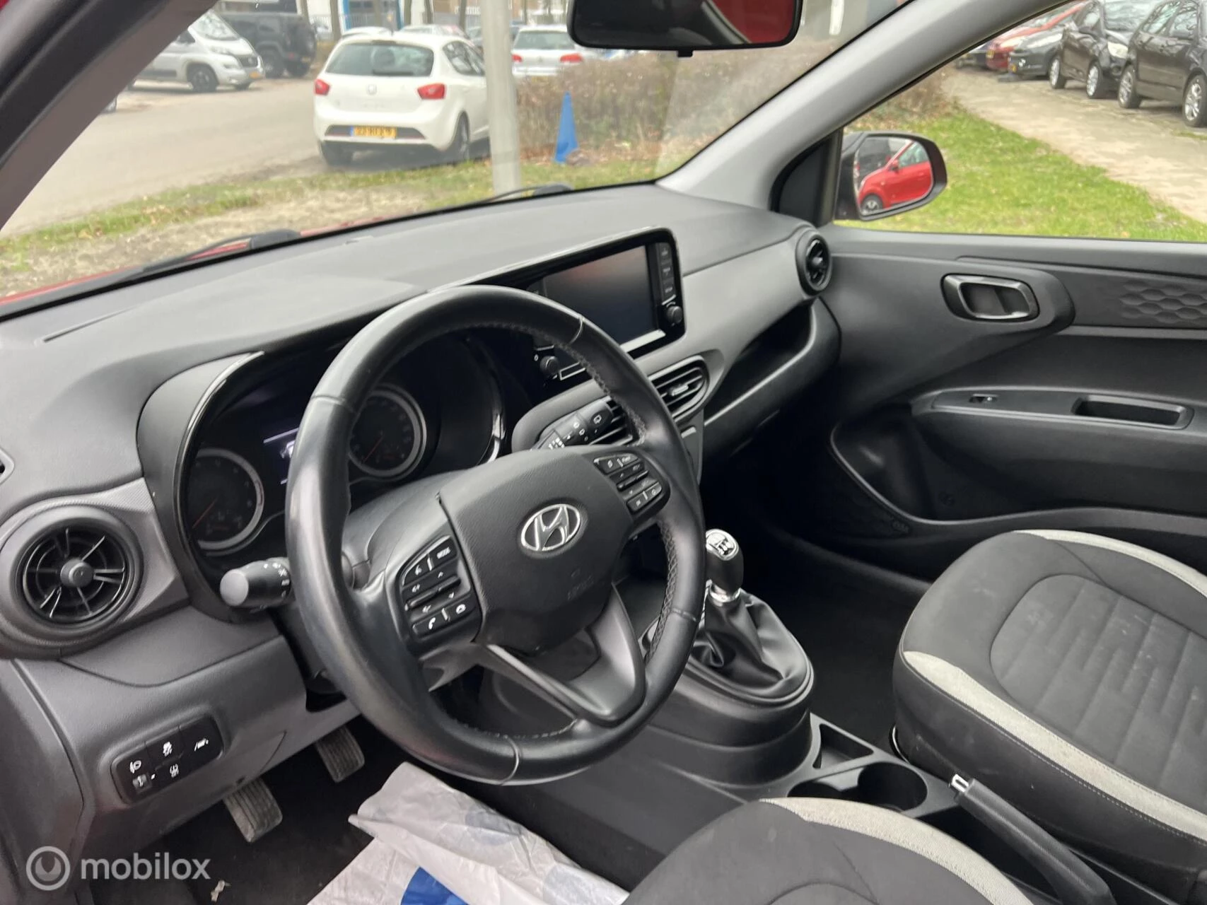 Hoofdafbeelding Hyundai i10