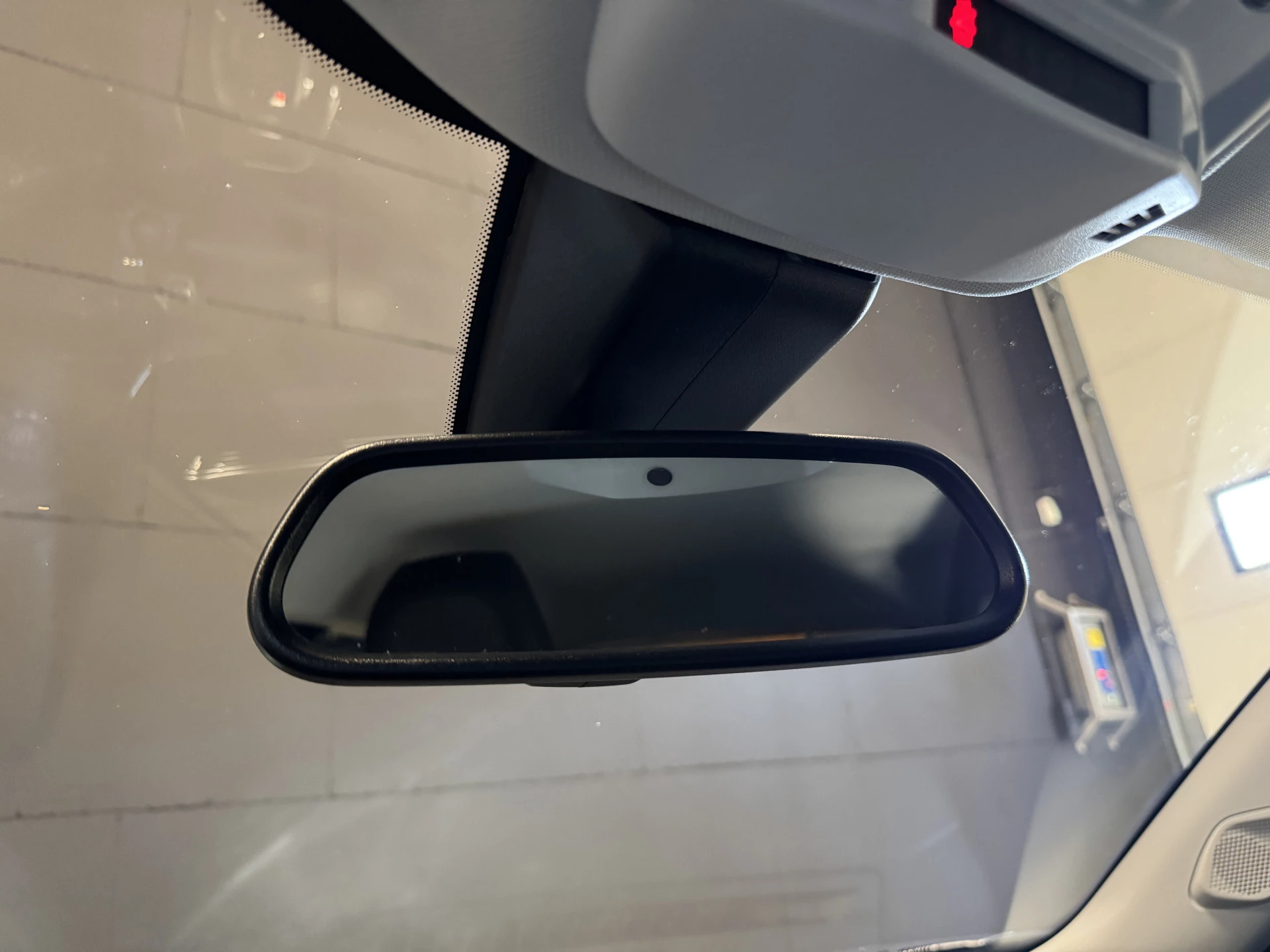 Hoofdafbeelding Peugeot e-2008