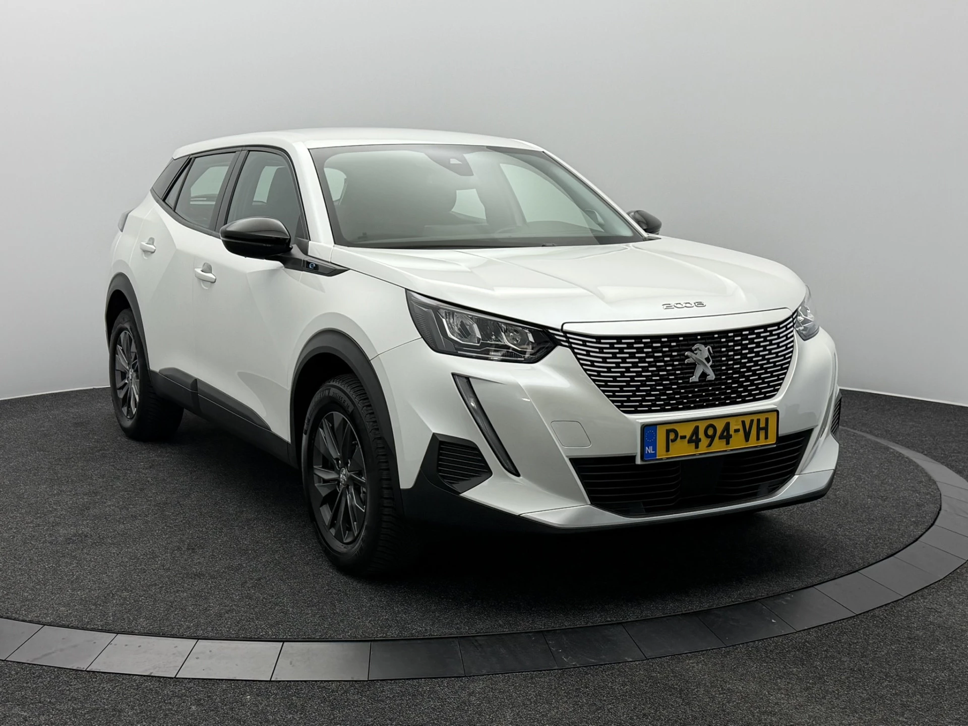 Hoofdafbeelding Peugeot e-2008