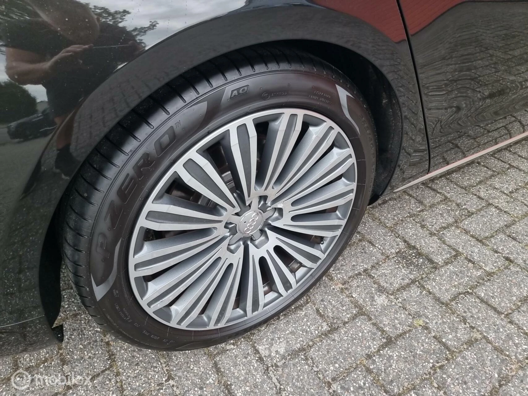 Hoofdafbeelding Audi A8