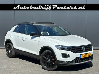 Volkswagen T-Roc 2.0 TSI 4M DSG P-dak ACC LED V-Cockpit Carplay Stoelverwarming