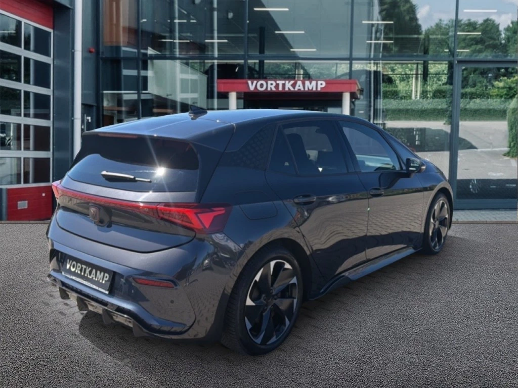 Hoofdafbeelding CUPRA Born