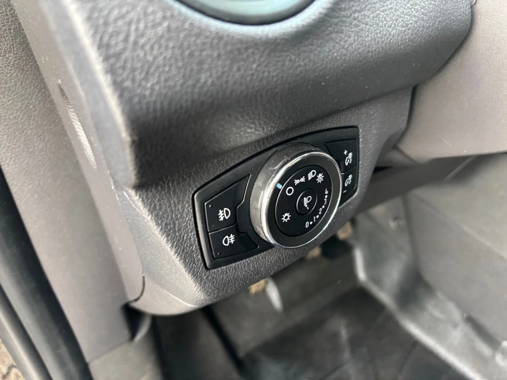Hoofdafbeelding Ford Transit Courier