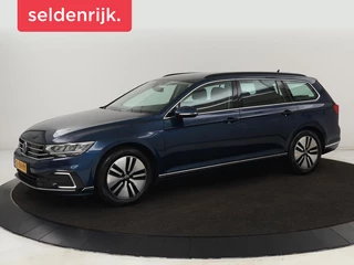 Hoofdafbeelding Volkswagen Passat Volkswagen Passat 1.4 TSI PHEV GTE | Trekhaak | 360 Camera |  Stoelverwarming | Side Assist | Carplay | Massage | Matrix LED | Navigatie | Adaptive cruise | Climate control | Plug In