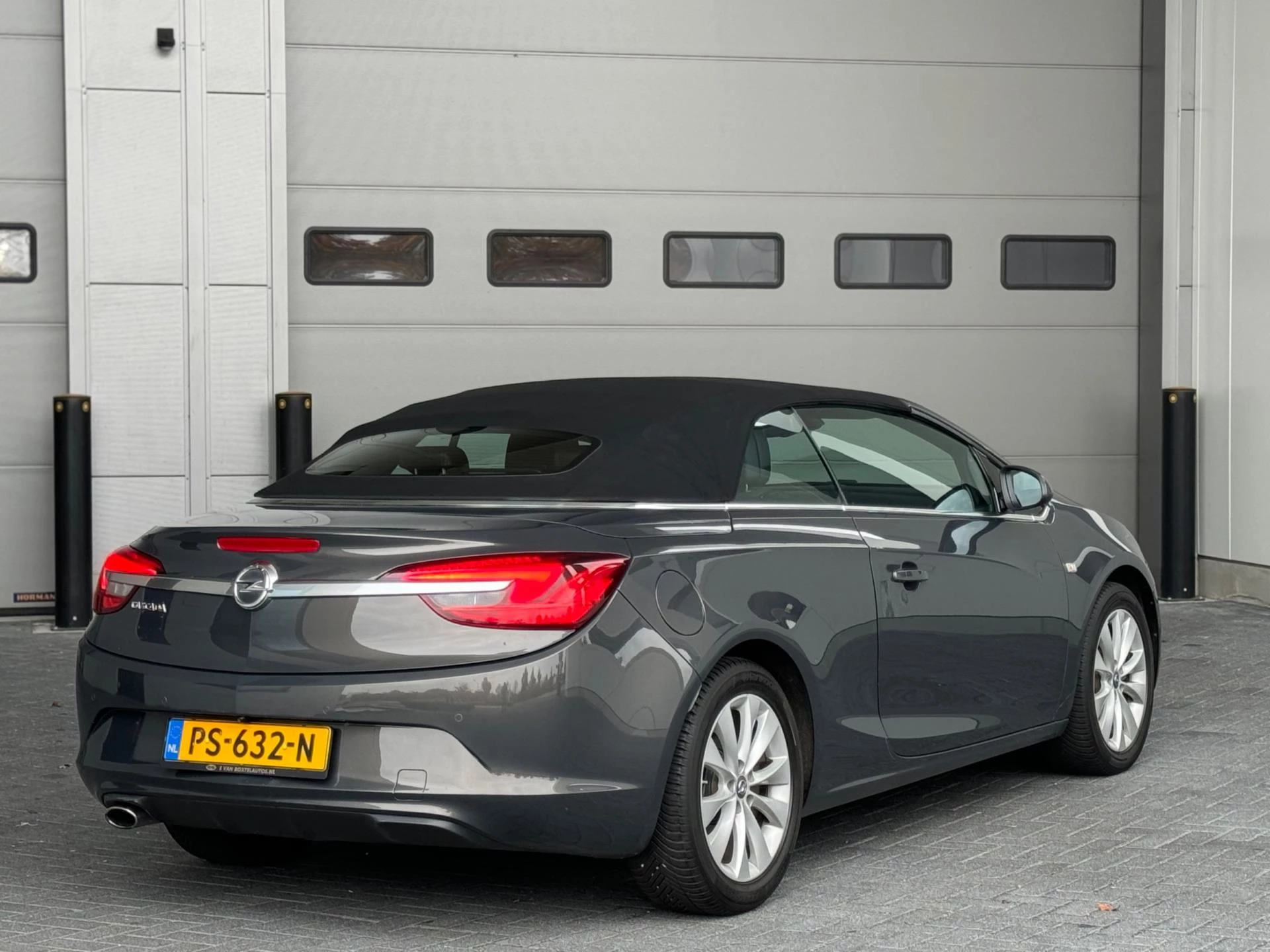 Hoofdafbeelding Opel Cascada