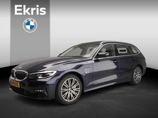 BMW 3 Serie Touring 330e | Laserlicht | Leder | Navigatie | Schuifdak | Sportstoelen | Chrome line | DAB | Hifi speakers | Alu 18 inch