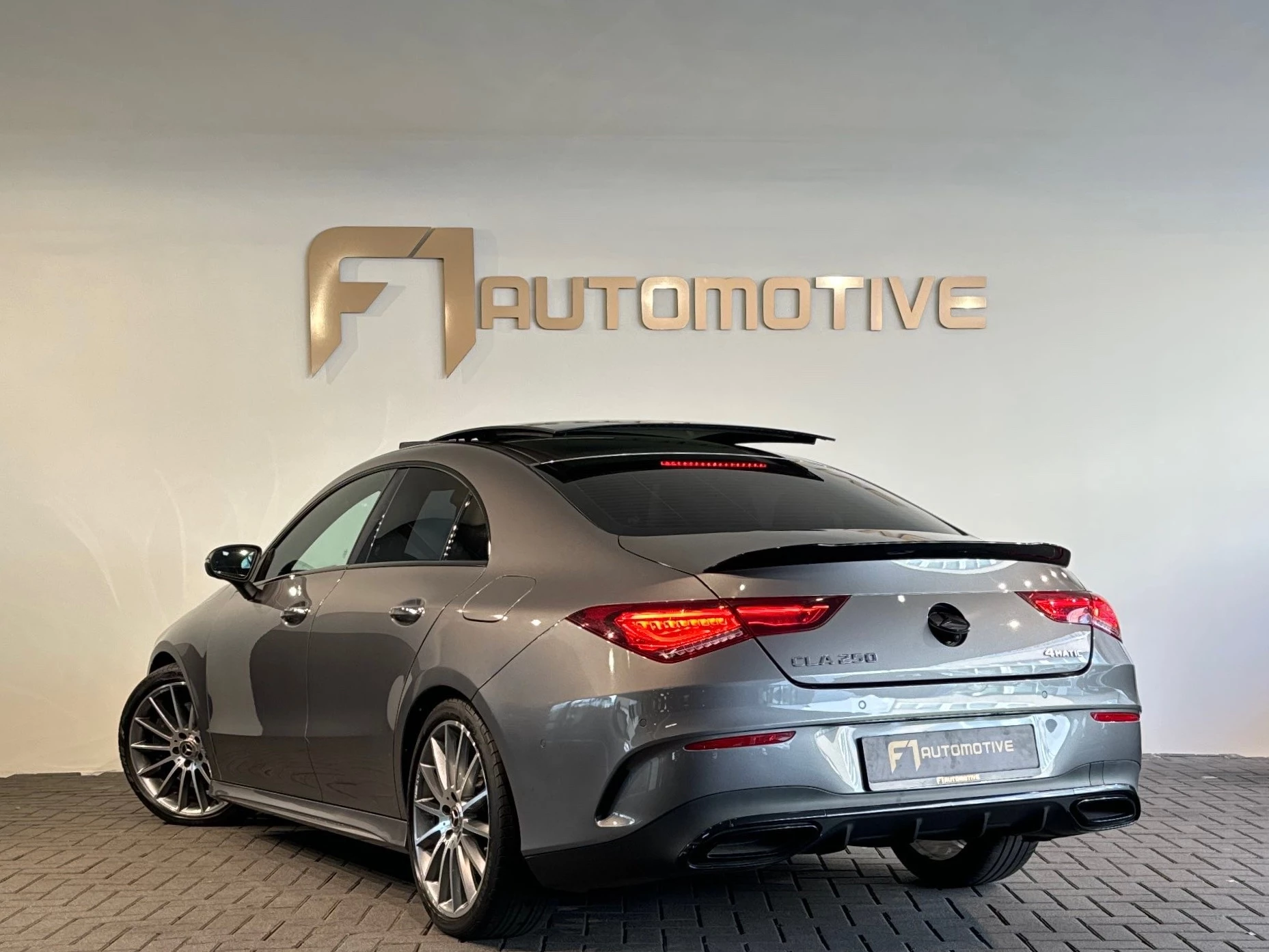 Hoofdafbeelding Mercedes-Benz CLA