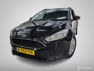 Ford Focus Wagon 1.0 Titanium Edition/Cruise/Airco/Trekhaak