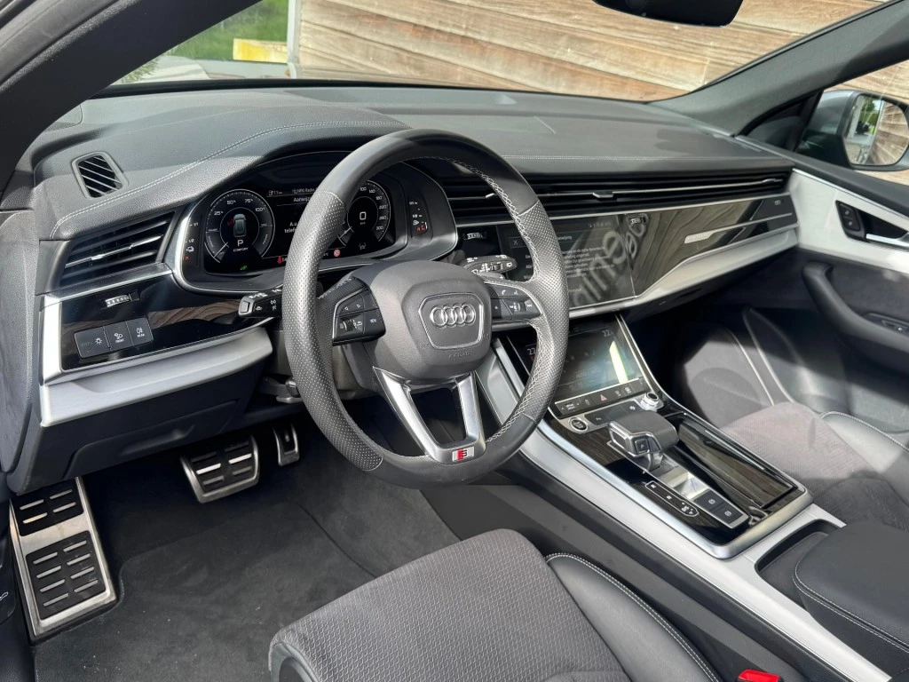 Hoofdafbeelding Audi Q8
