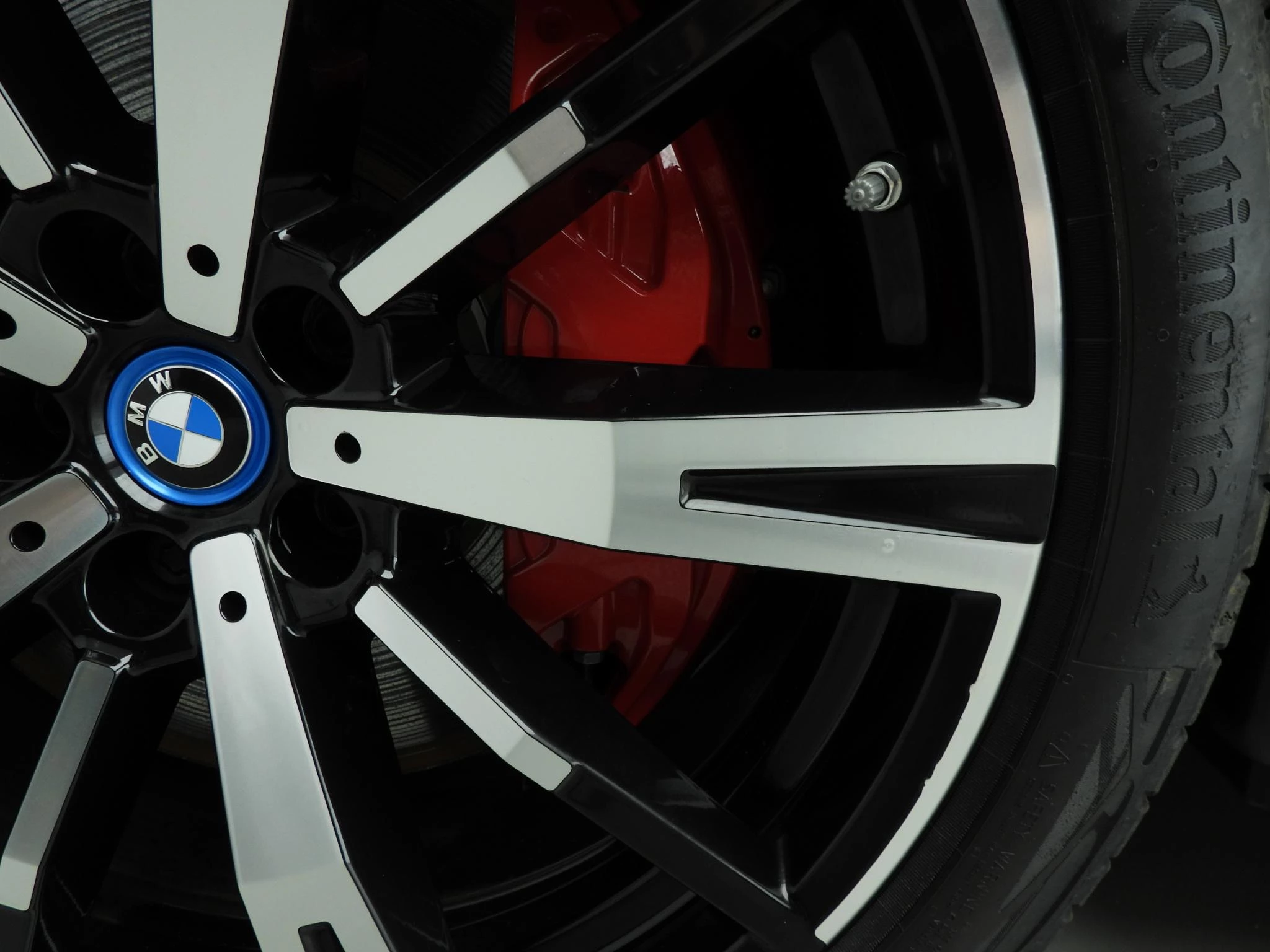 Hoofdafbeelding BMW i5