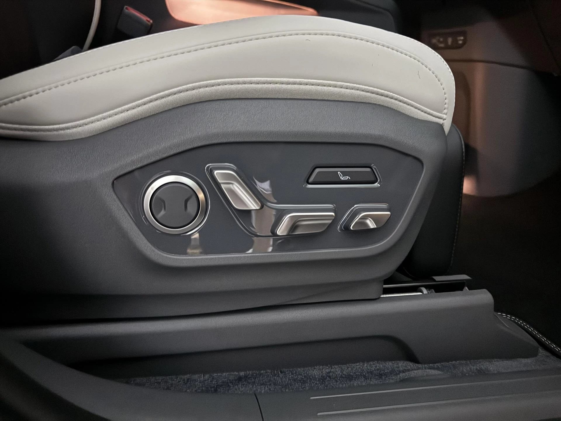 Hoofdafbeelding Kia EV9