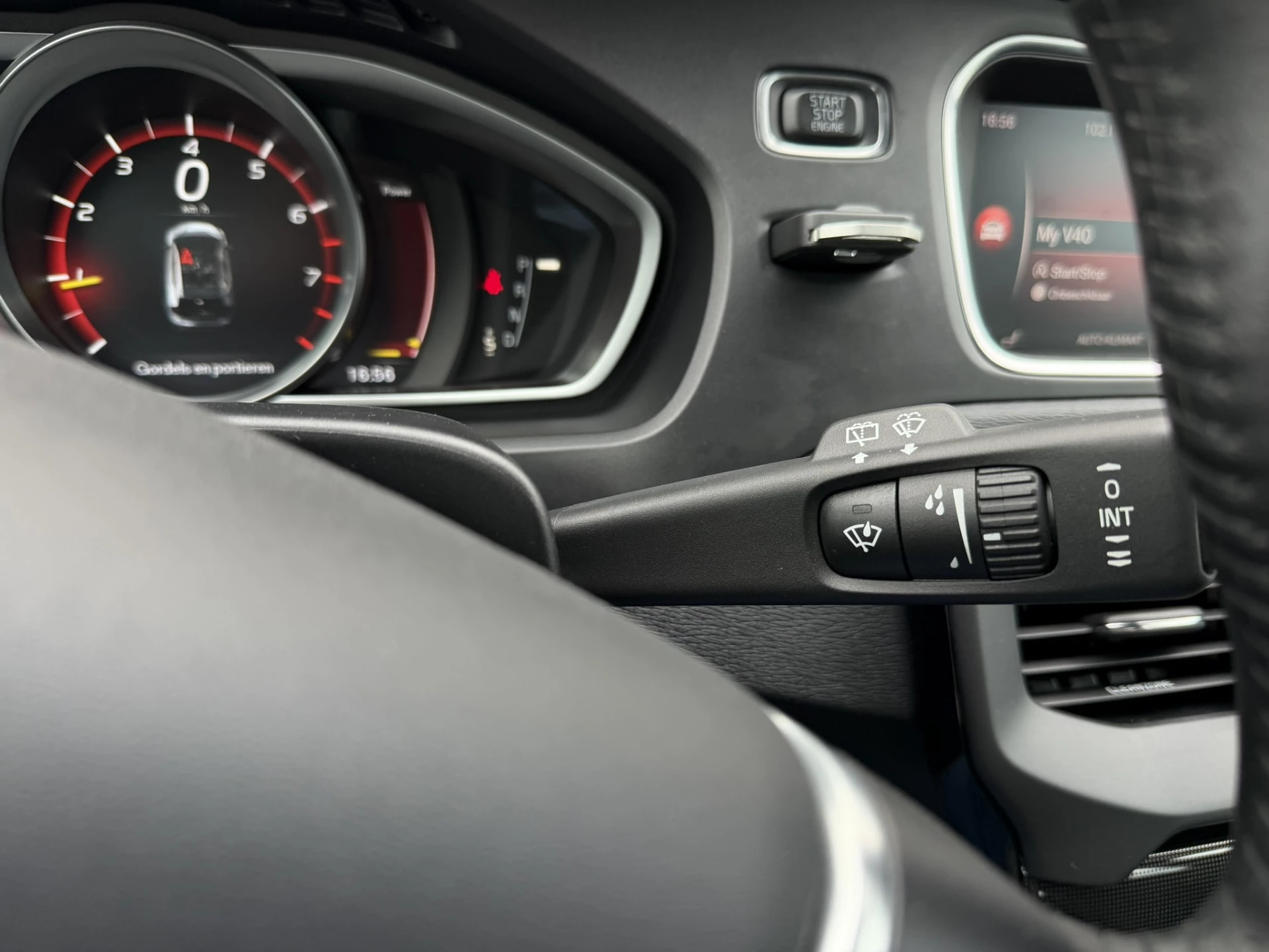 Hoofdafbeelding Volvo V40