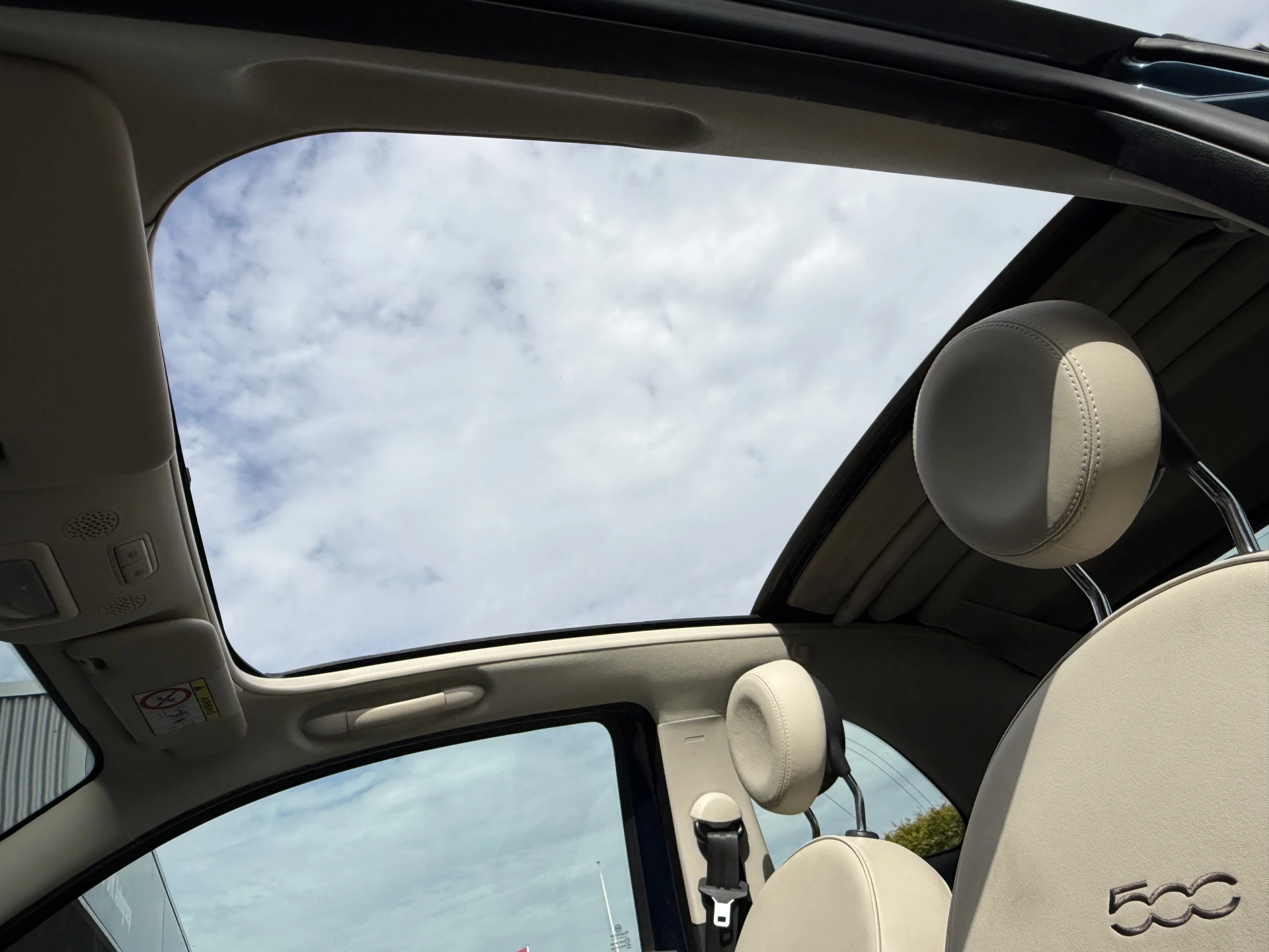 Hoofdafbeelding Fiat 500C