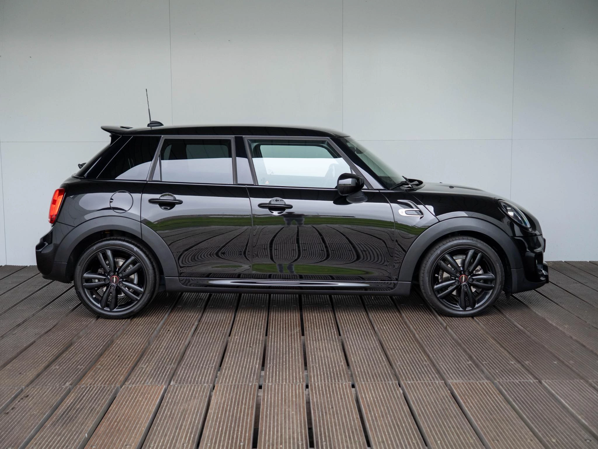 Hoofdafbeelding MINI 5-deurs