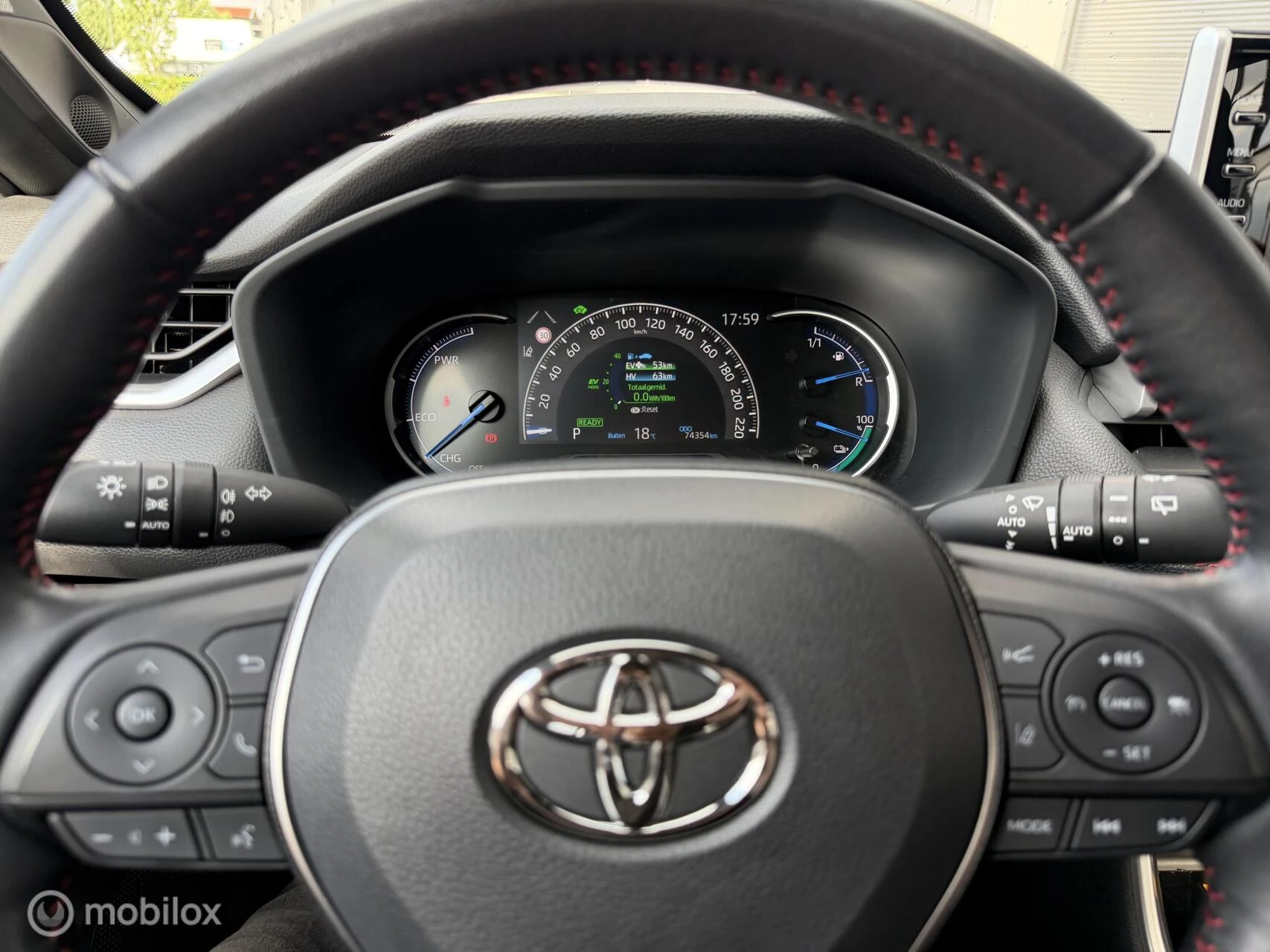 Hoofdafbeelding Toyota RAV4