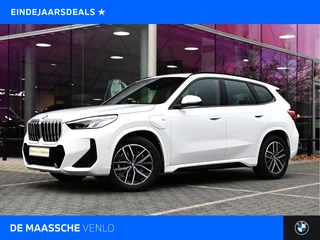 BMW X1 xDrive25e M Sport Automaat / Trekhaak / Sportstoelen / Achteruitrijcamera / M Adaptief onderstel / Stoelverwarming