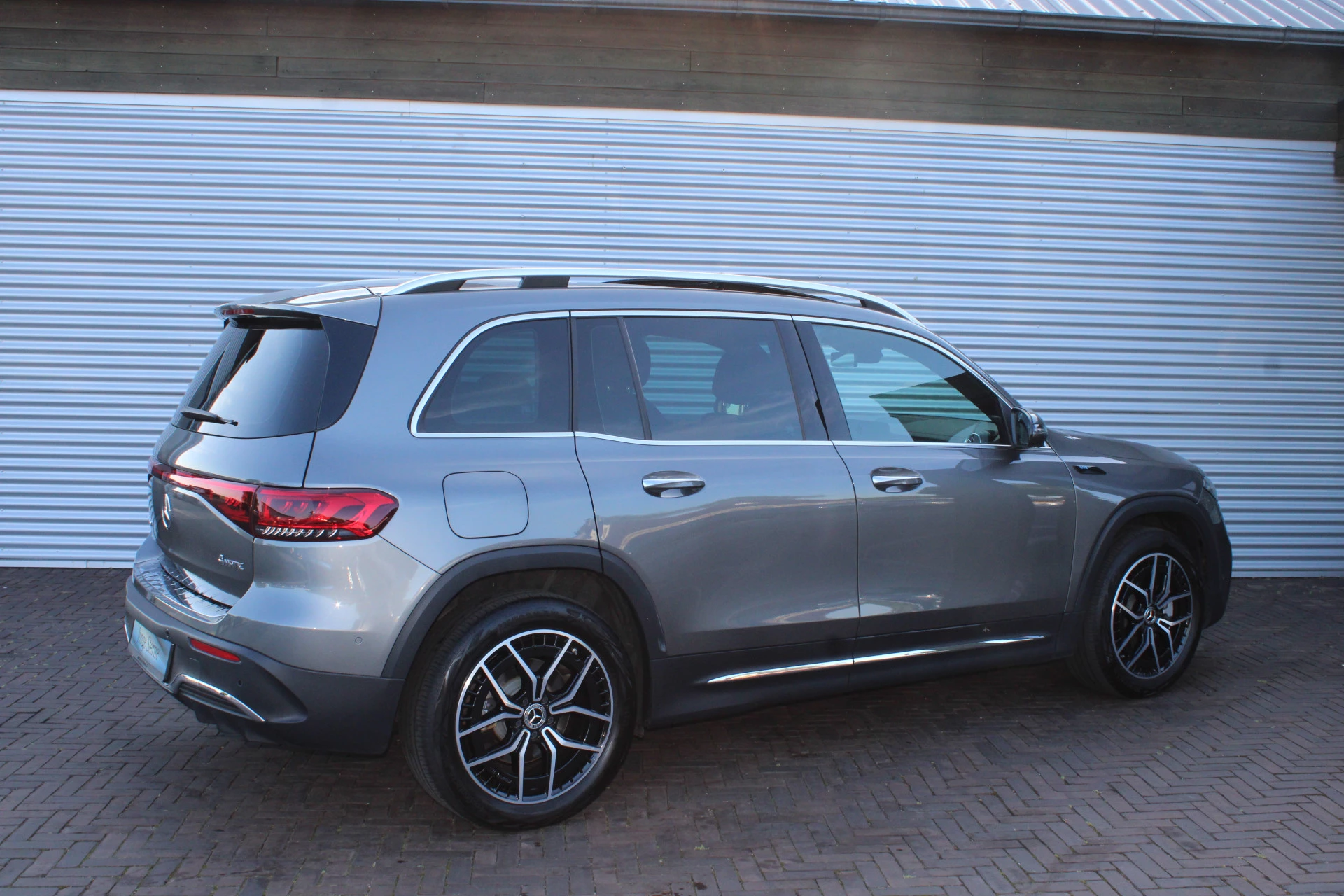 Hoofdafbeelding Mercedes-Benz EQB