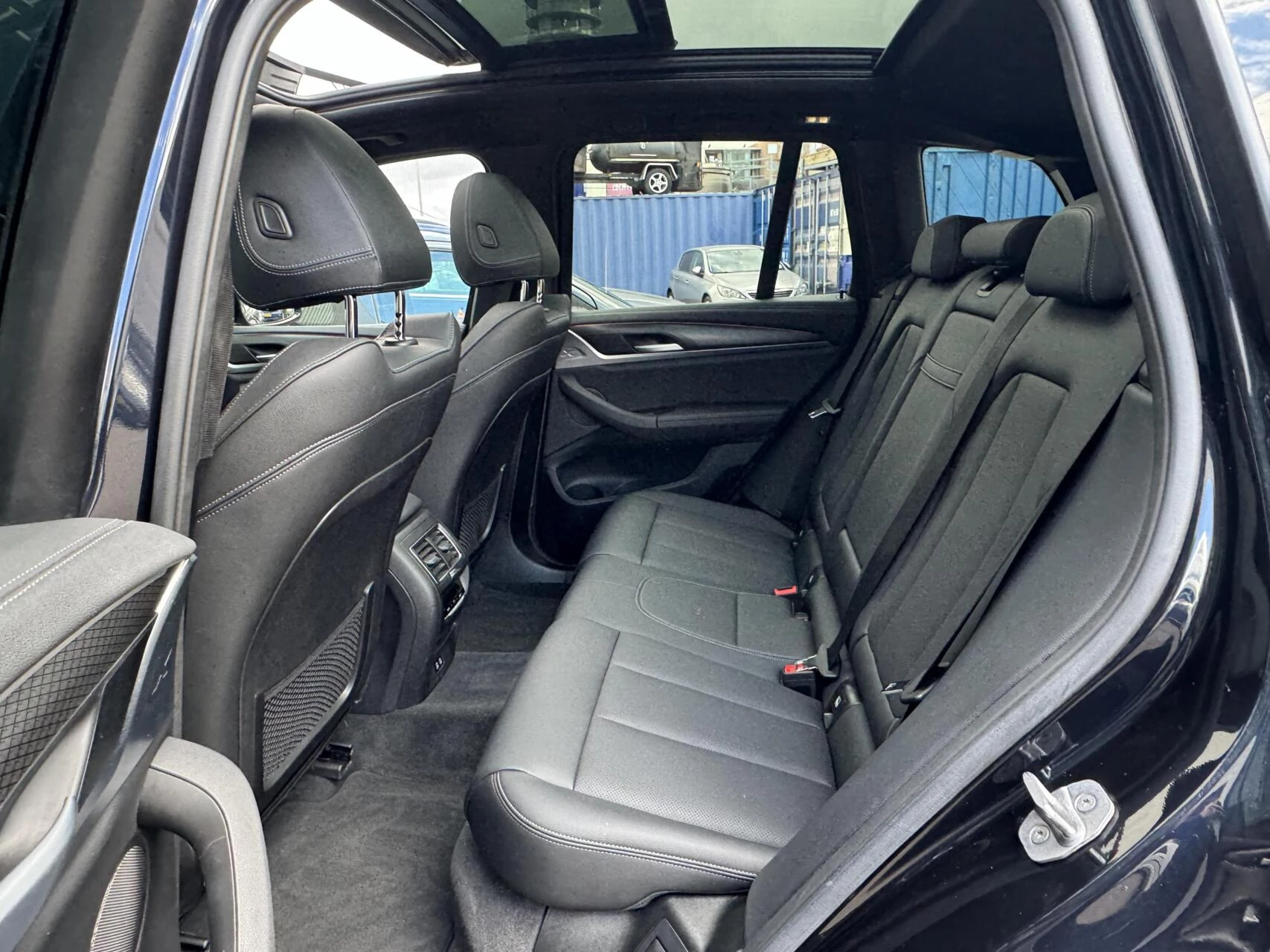 Hoofdafbeelding BMW iX3