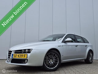 Hoofdafbeelding Alfa Romeo 159 ALFA ROMEO 159 SPORTWAGON 1.7 T DISTINCTIVE/CLIMATE/TREKHAAK/17''LMV/NAVI/BLUETOOTH