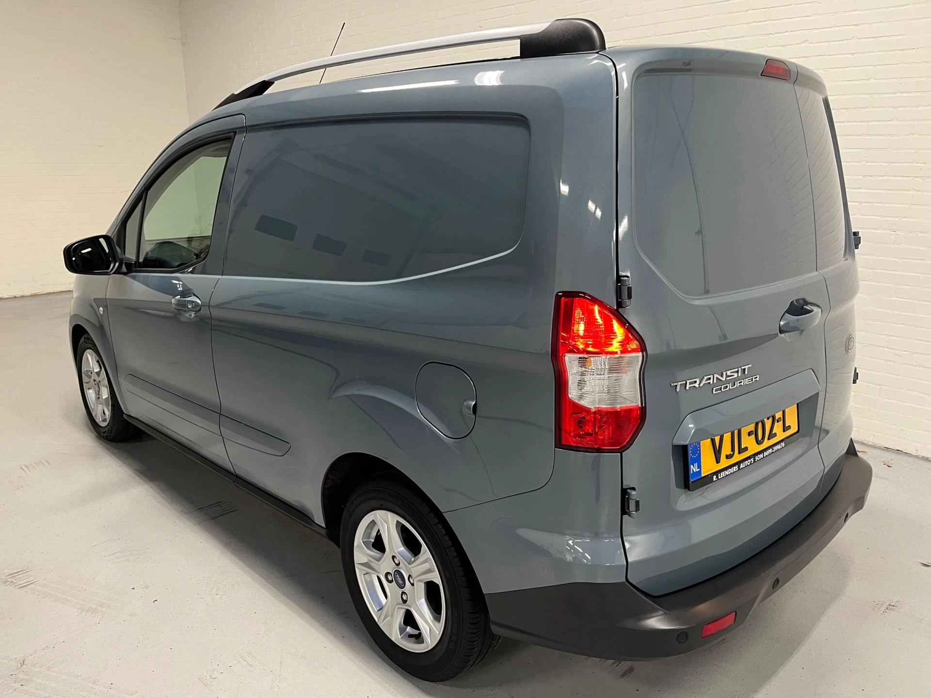 Hoofdafbeelding Ford Transit Courier