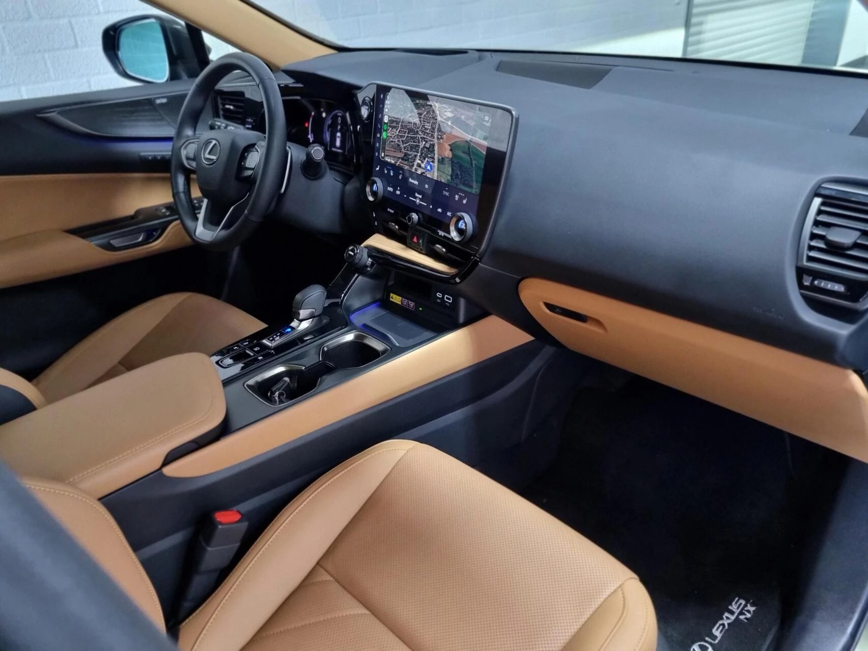 Hoofdafbeelding Lexus NX