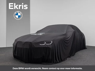 Hoofdafbeelding BMW M4 BMW M4 Cabrio xDrive Competition | M Drivers Pack | Driving Assistent Professional | Head Up Display | Harman Kardon | Stuurwielverwarming | Comfort Access | BMW Laserlight