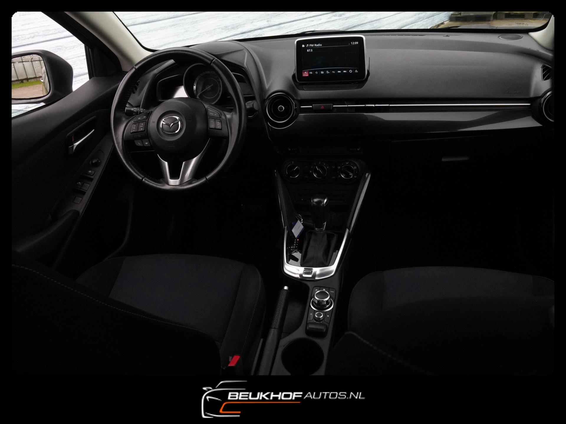 Hoofdafbeelding Mazda 2