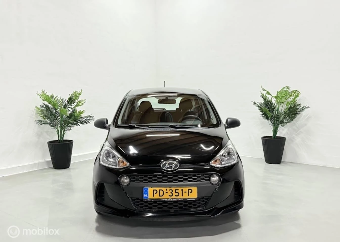 Hoofdafbeelding Hyundai i10