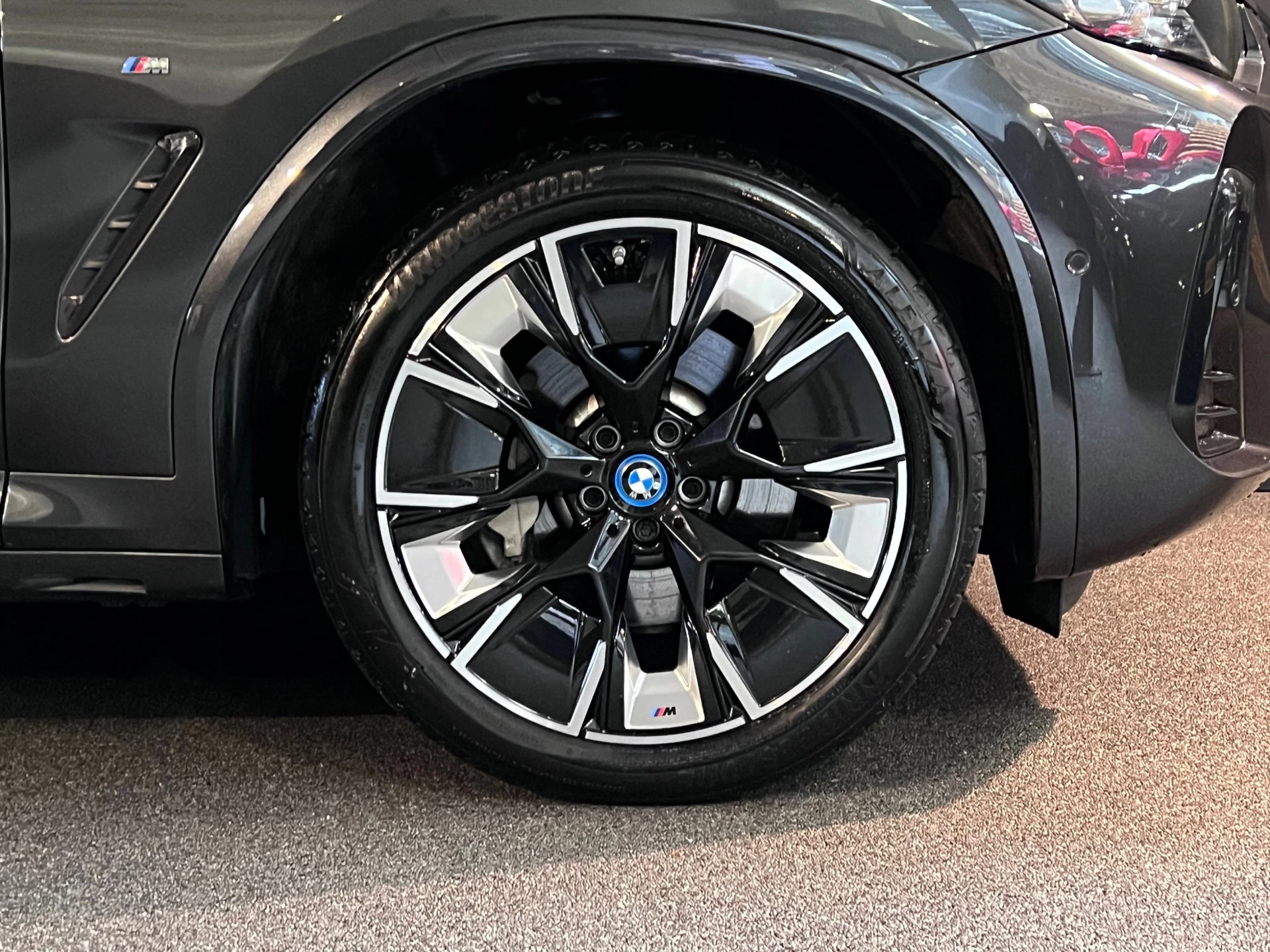Hoofdafbeelding BMW iX3