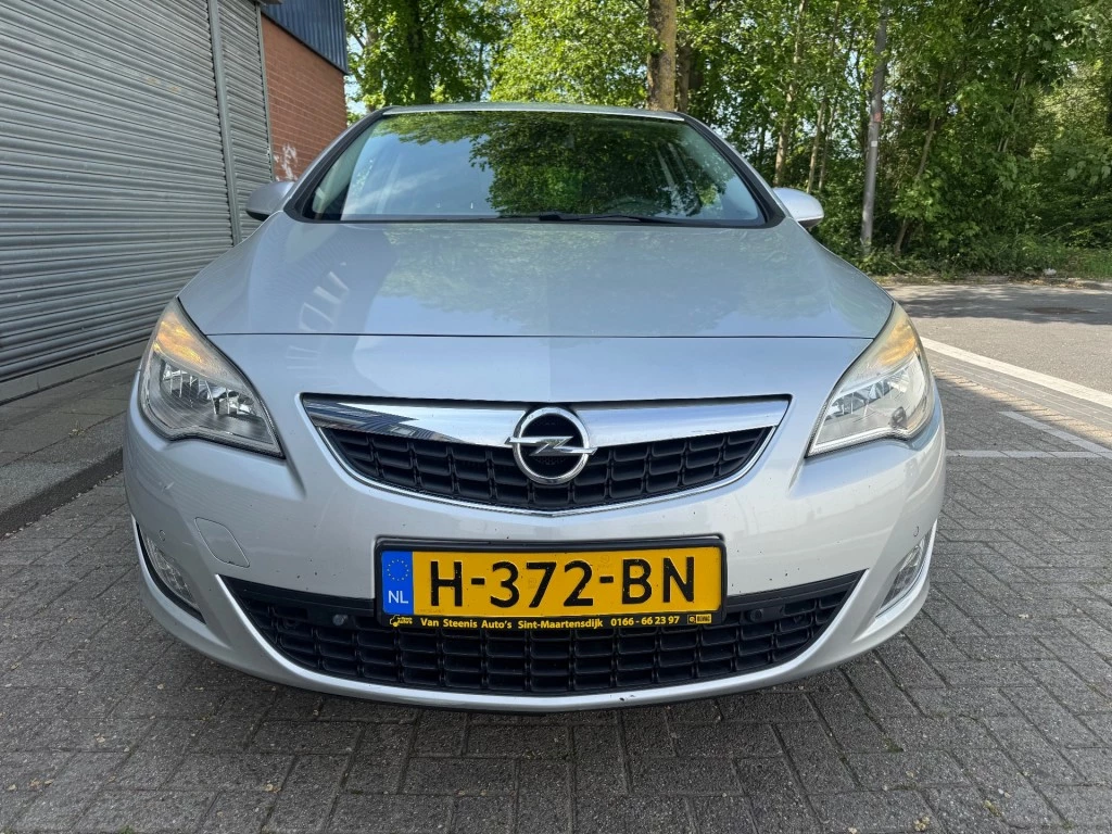 Hoofdafbeelding Opel Astra