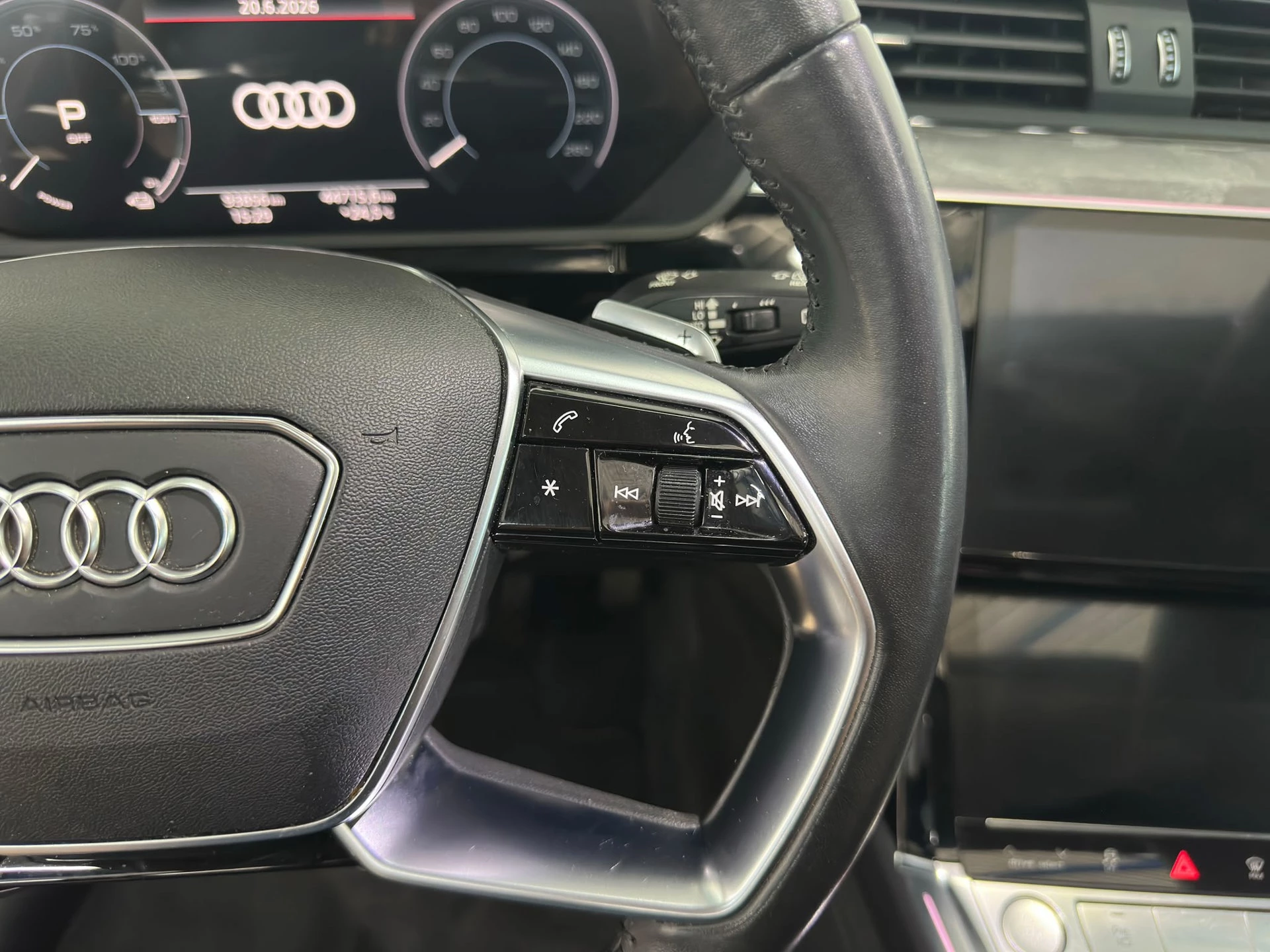 Hoofdafbeelding Audi e-tron