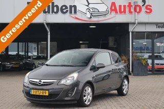 Opel Corsa 1.2-16V BlitZ Navigatie, Cruise control, Stoel- en stuurverwarming, Climate control