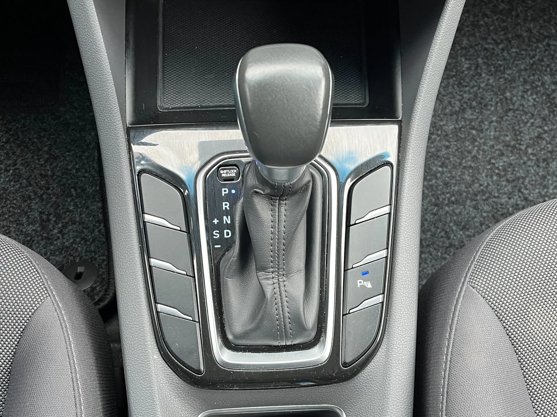 Hoofdafbeelding Hyundai IONIQ